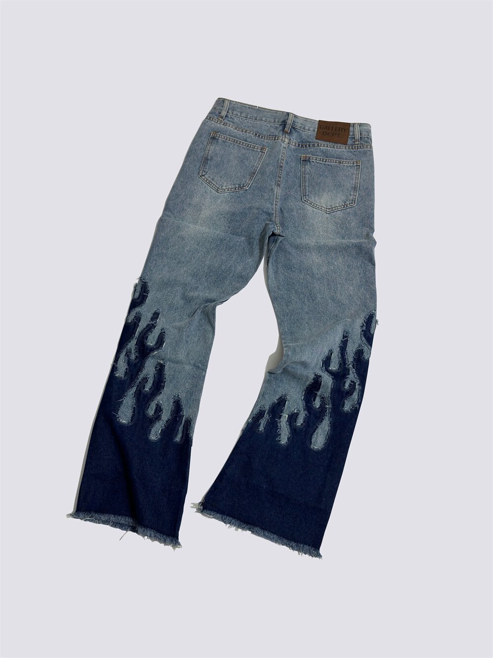 Calças Jeans Americanas Casuai - Gallery Dept Flare avaliação e preço